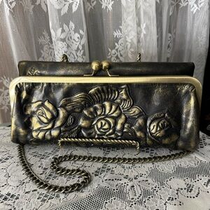 Patricia Nash Bosa Floral Embossed Framed Black Gold Leather Kisslock Clutch